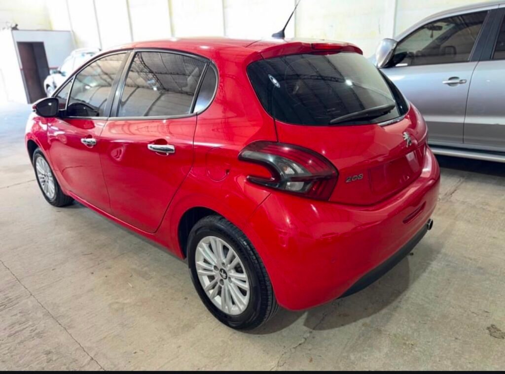 Peugeot 208 Allure 1.6 2018